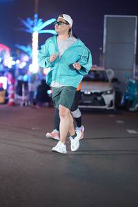 BIB: 
                            <button type="button" onclick="openModal(19679259)" class="btn btn-primary btn-sm float-right btn-popup" data-toggle="modal" data-target=".modal-high-quality">
                        <i class="fas fa-shopping-cart"></i> Add to Cart
                    </button>
                                            <button type="button" onclick="isThisMe(19679259, true)" class="btn btn-success btn-sm float-right btn-popup btn-isme hidden" data-toggle="tooltip" data-placement="bottom" title="นี่คือรูปของคุณใช่ไหม คลิกที่นี่เพื่อเอาเข้าอัลบั้ม">
                        <i class="fas fa-plus"></i> Add to album
                    </button>
                    <button type="button" onclick="isThisMe(19679259, false)" class="btn btn-warning btn-sm float-right btn-popup btn-isnotme hidden">
                        <i class="fas fa-ban"></i> Remove from album
                    </button>